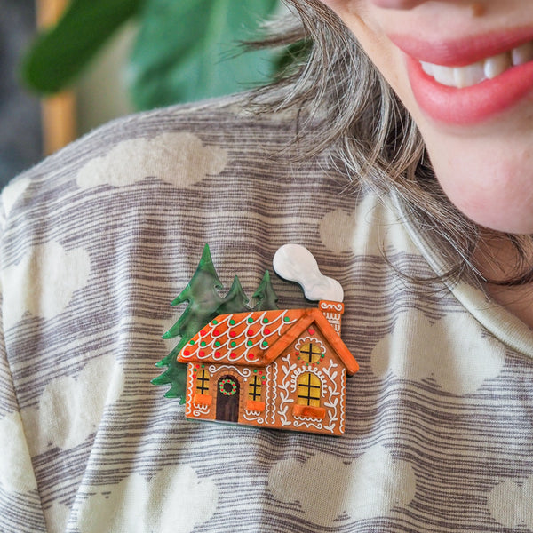 The Sweetest Cabin Brooch - Limit 1 per customer