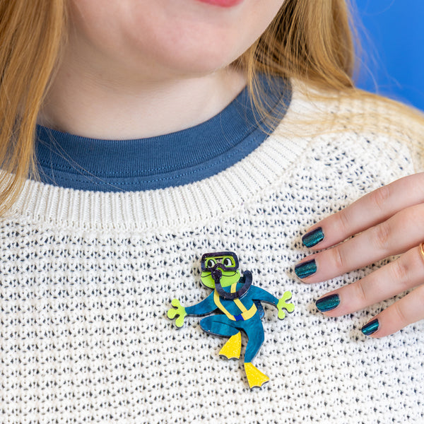 Slick Swimmer Brooch