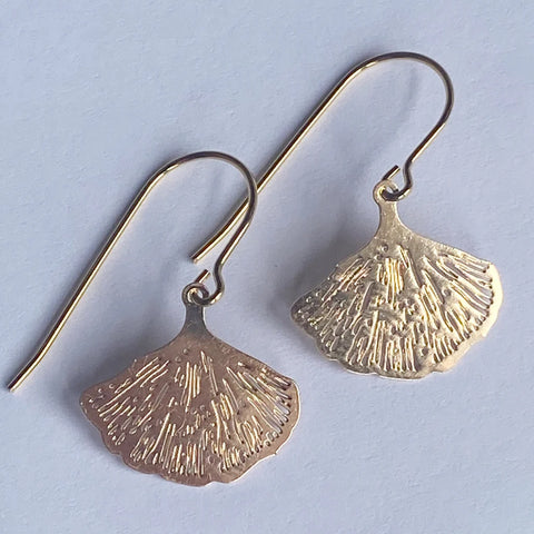 Ginko Mini Leaves Gold Earrings