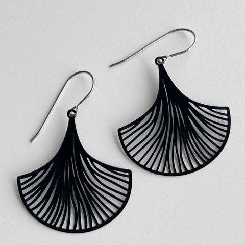 Amy Black Earrings