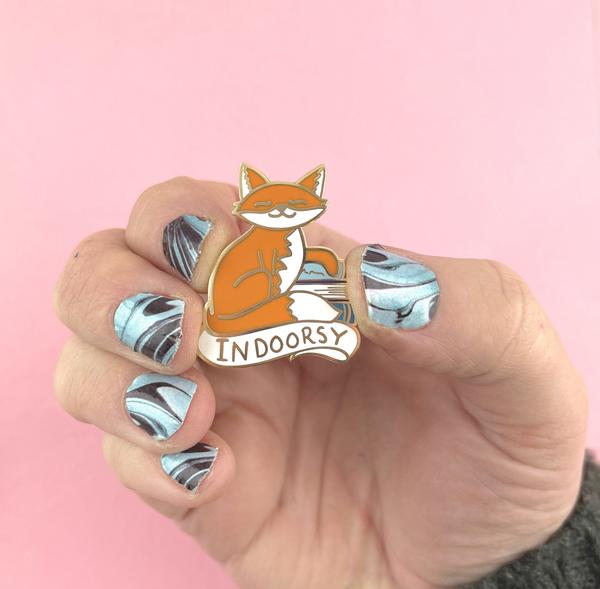 Indoorsy Lapel Pin