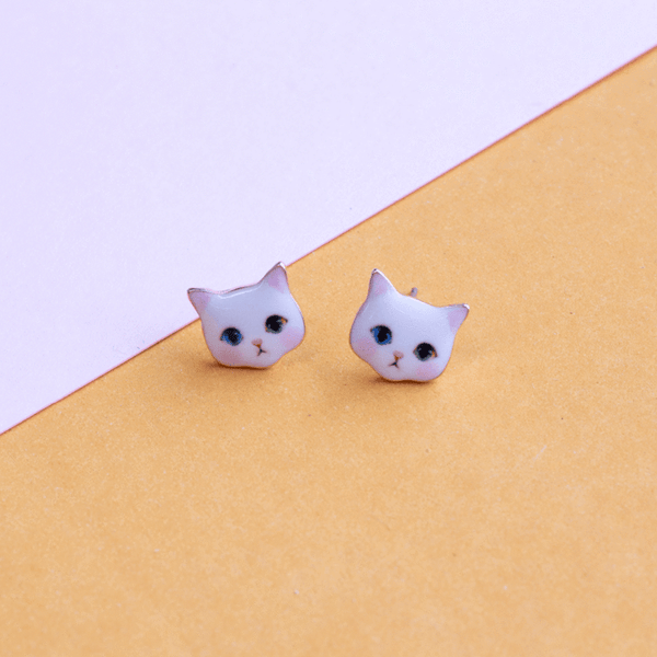 Snow Kitten Earrings
