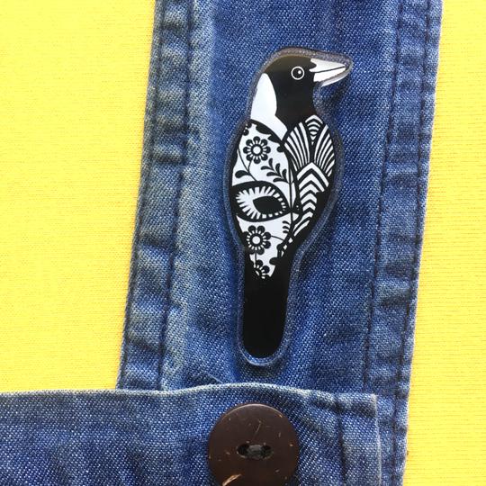 Magpie Smyle-Pin